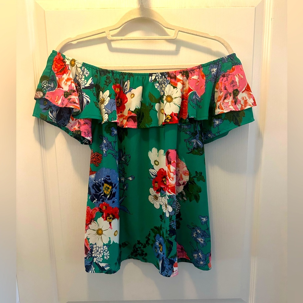 Women’s floral blouse S